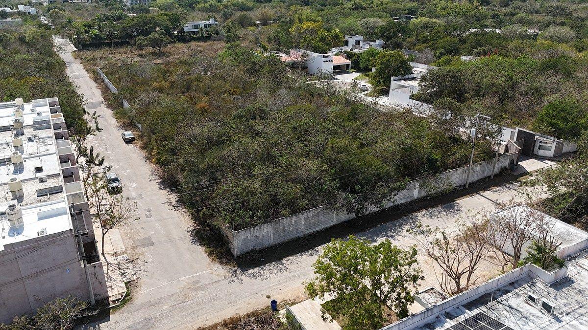 Terreno en venta en Temozón Norte, Mérida, Yucatán — foto 1