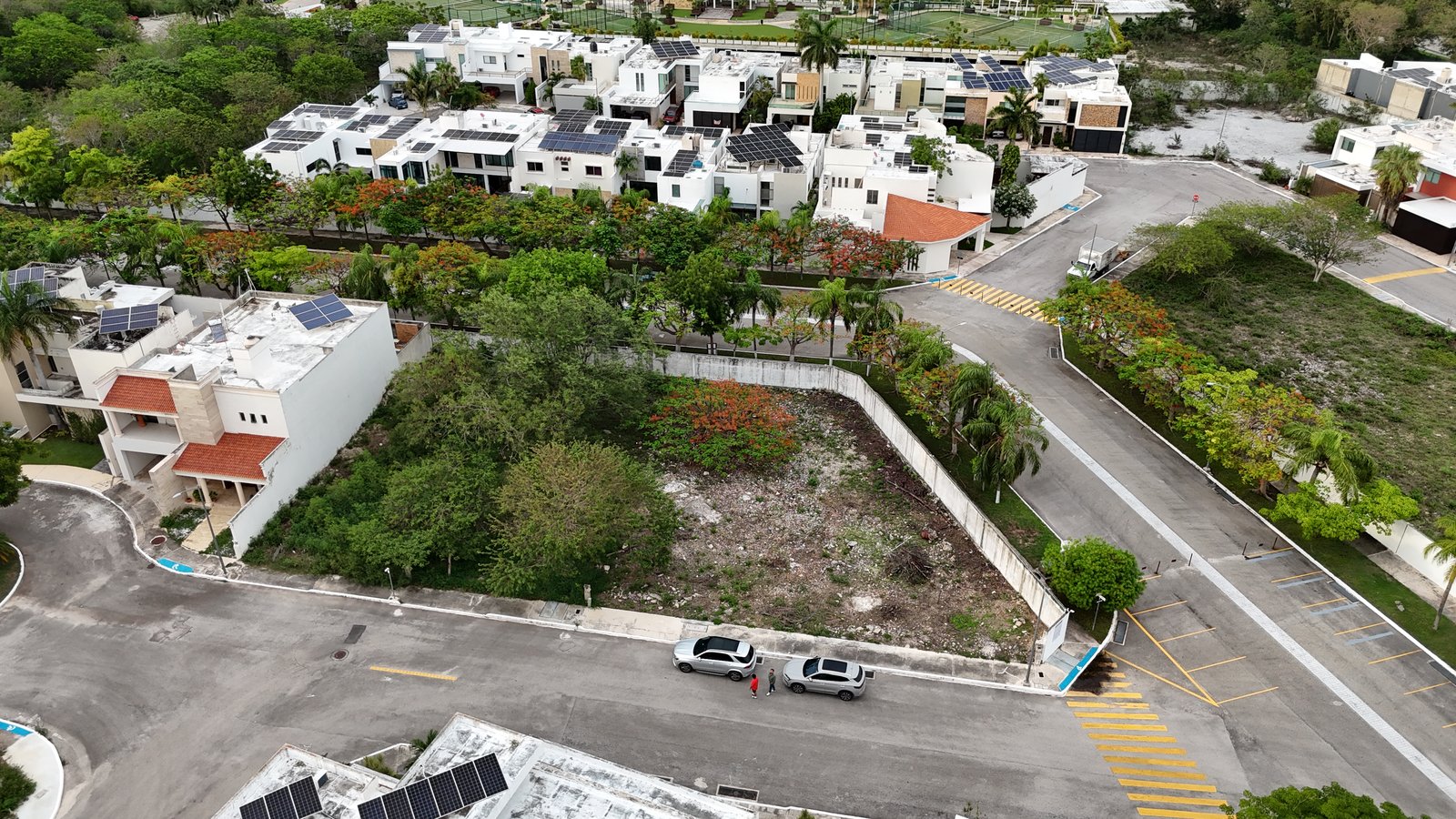 Venta de Terreno en Altabrisa — foto 1