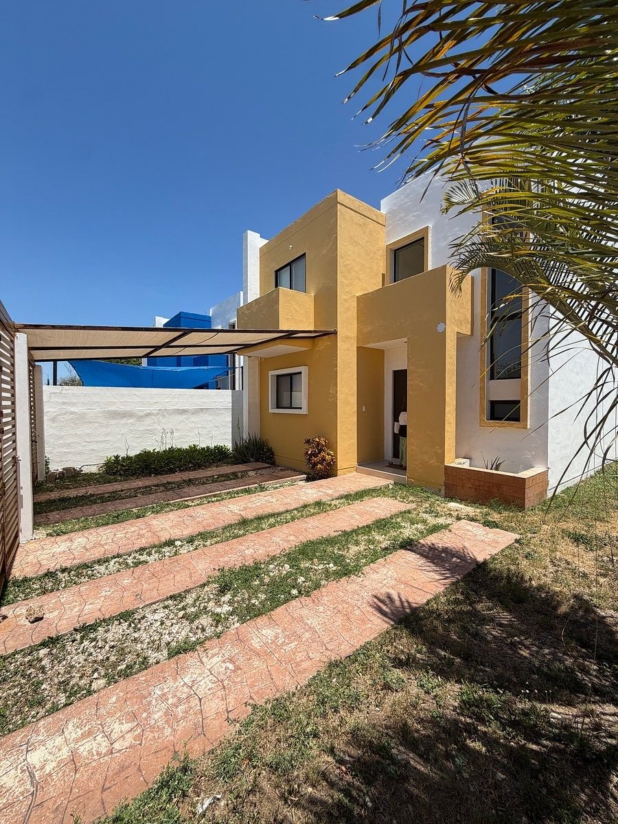 CASA en AVENIDA GRAN SAN PEDRO CHOLUL — foto 1