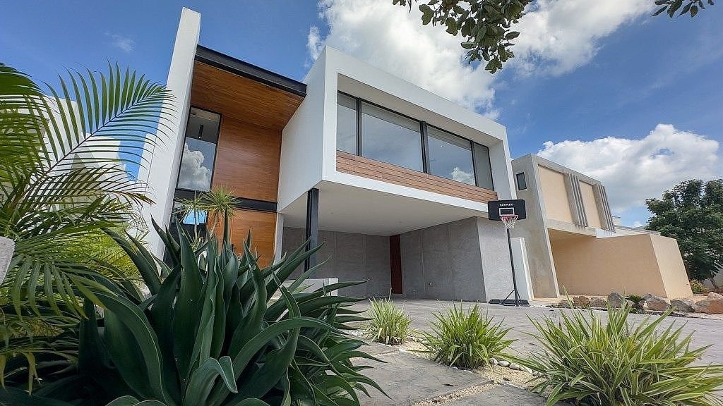 Venta de casa en privada  Parque Natura — foto 1