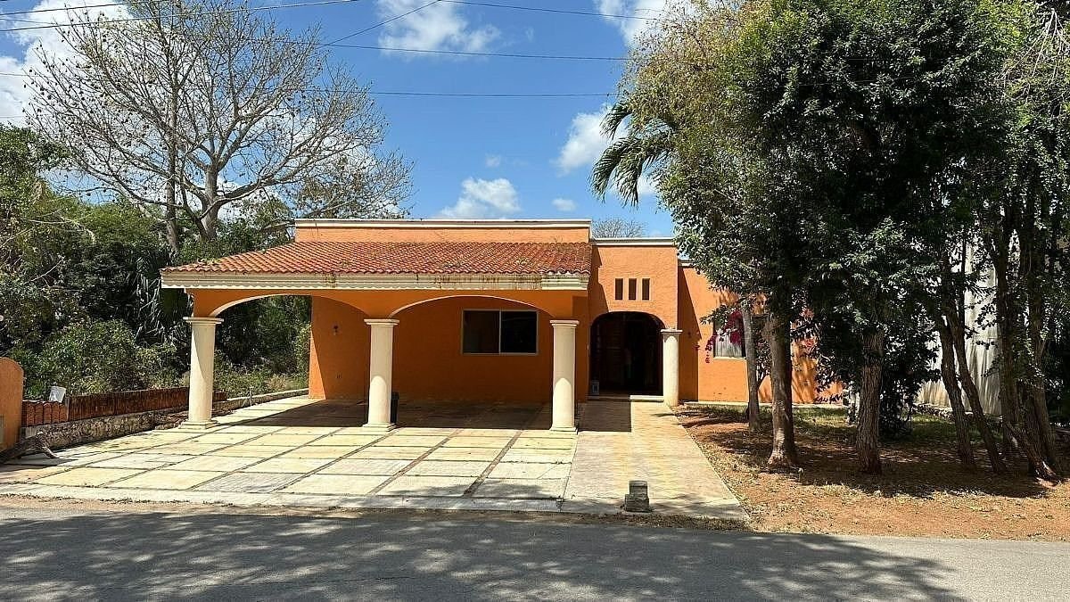 Casa en venta en La Ceiba  Club de Golf, Mérida — foto 1