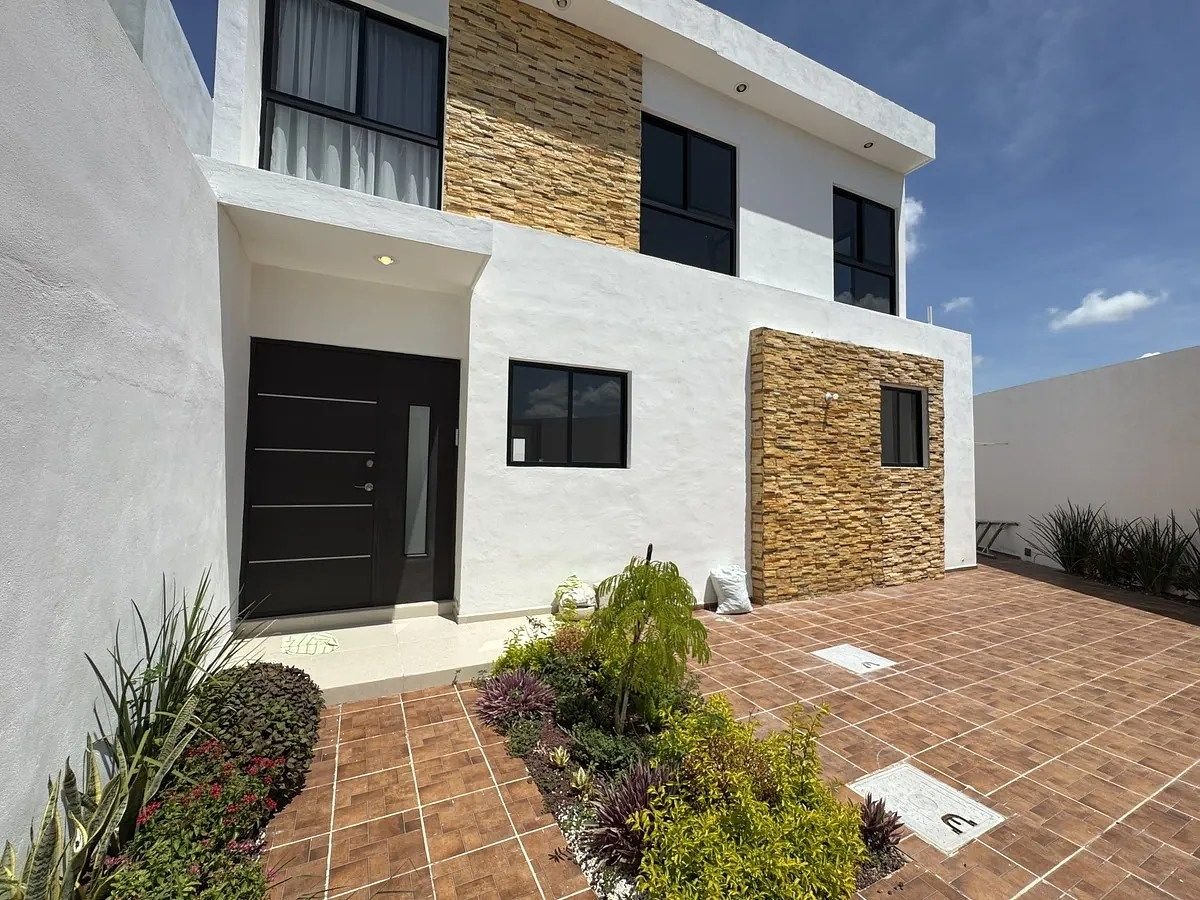 Venta de Casa residencial con diseño Contemporáneo en Dzitya — foto 1