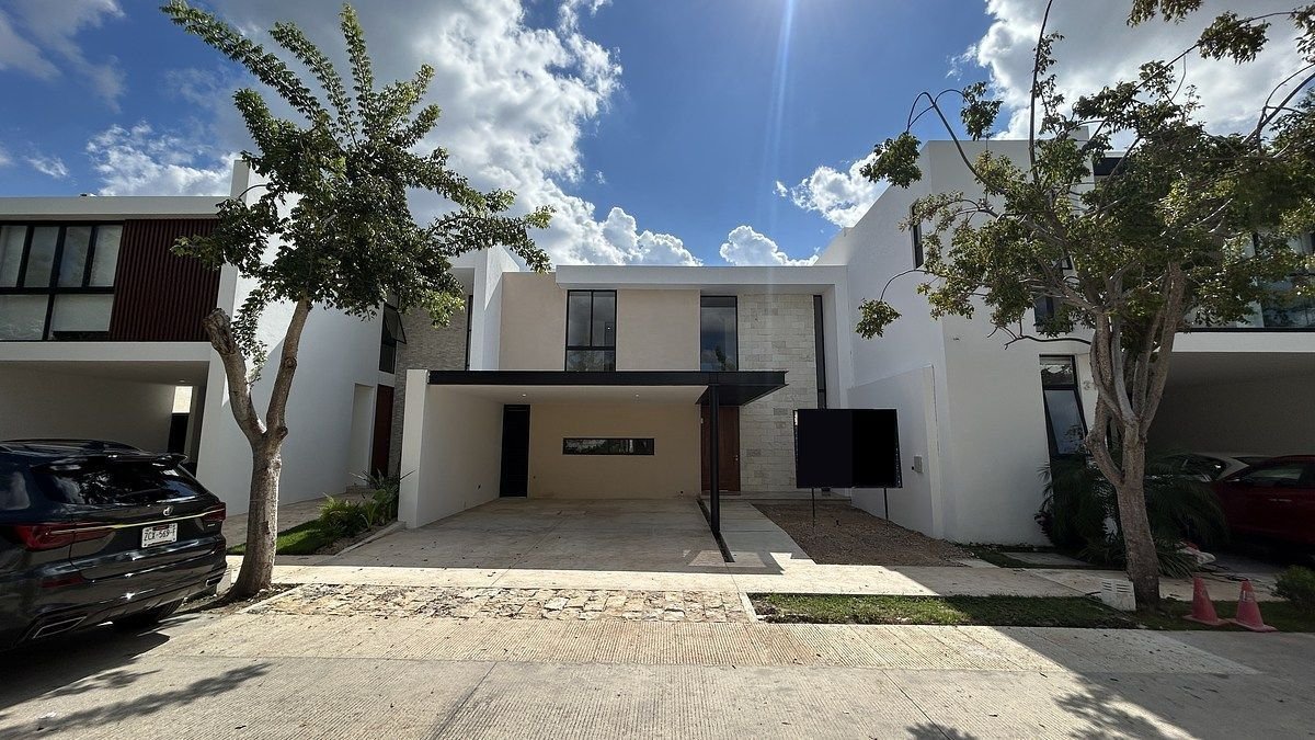 Casa en venta en Temozón Norte Mérida, Privada Temozón 39 — foto 1