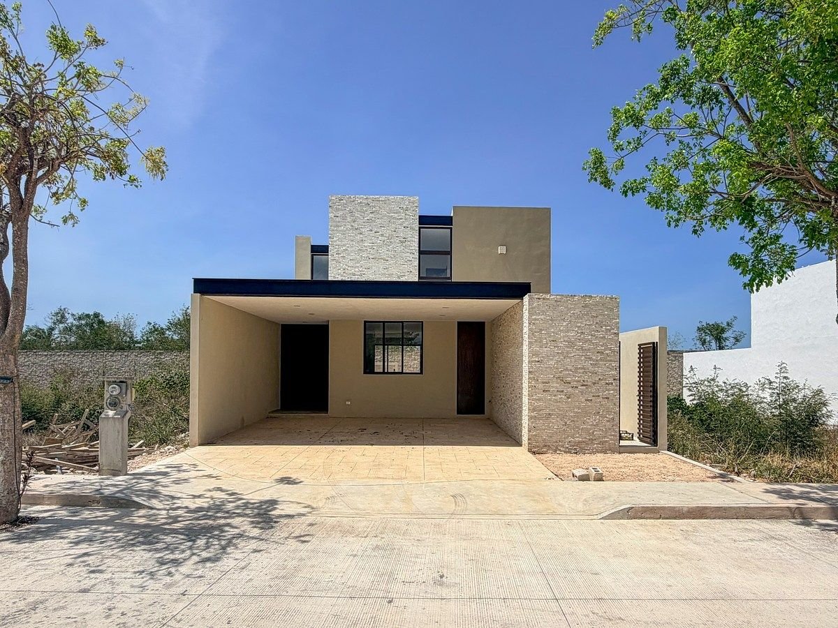 CASA EN VENTA EN PRIVADA ÚNICA LIVING CON 4 HABITACIONES — foto 2