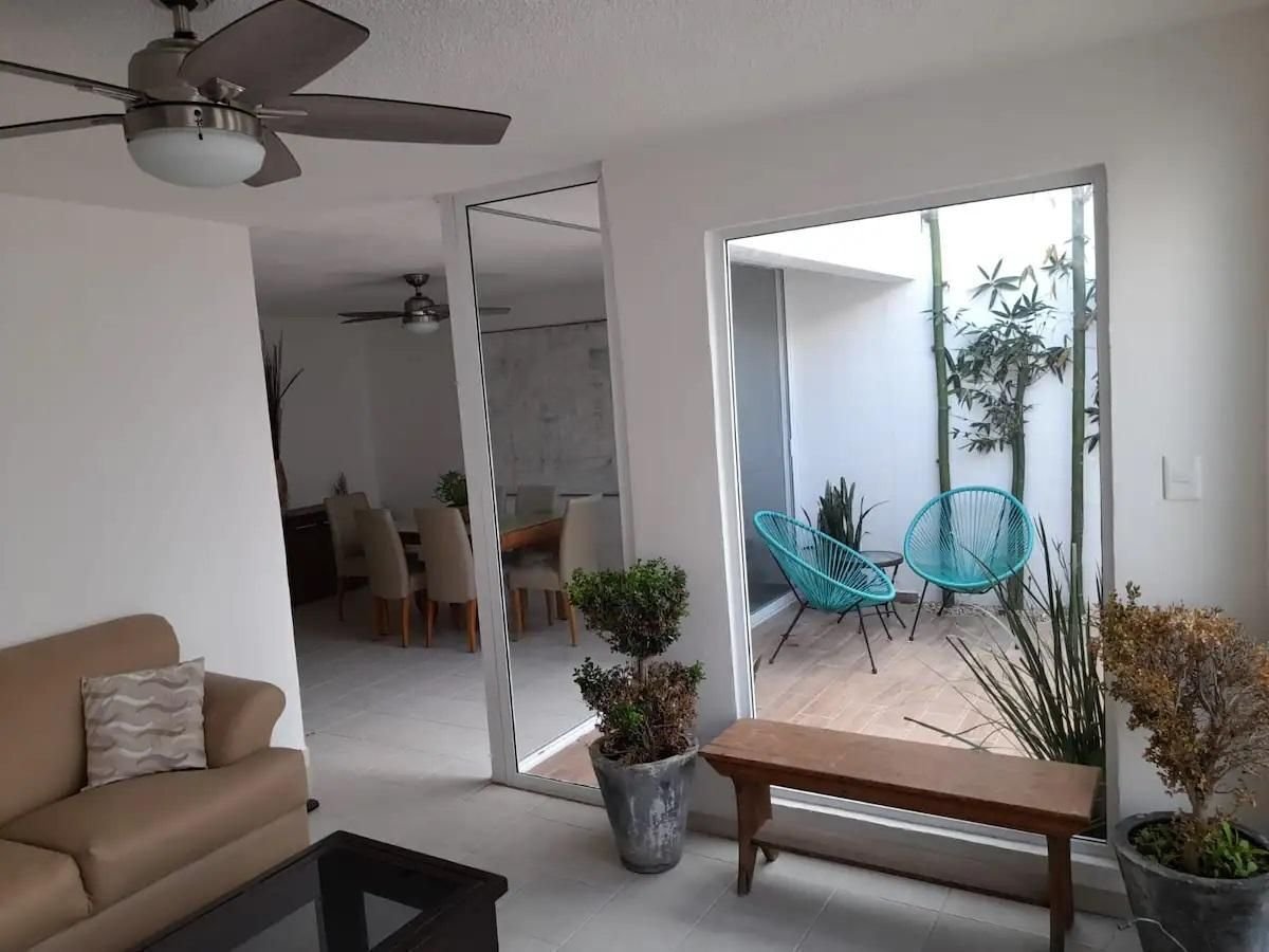 HERMOSA CASA AMUEBLADA Y EQUIPADA — foto 2