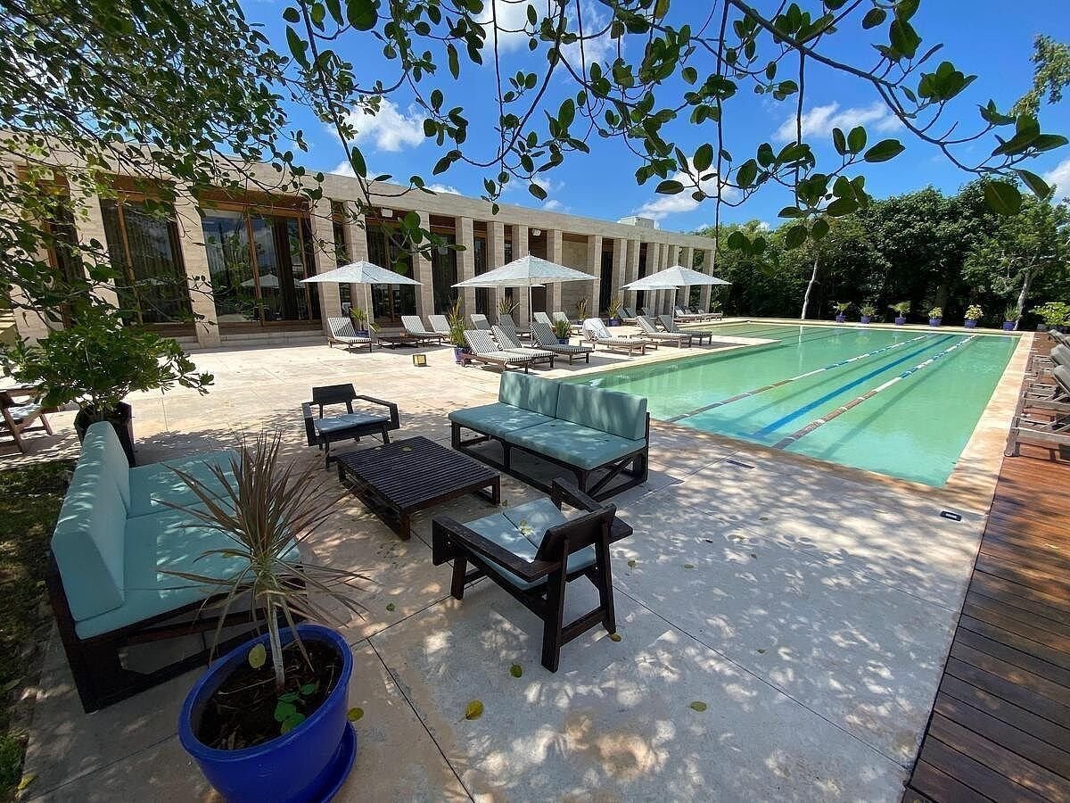 Terreno en venta en Cabo Norte Mérida | Privada Rosío con vista al lago — foto 3