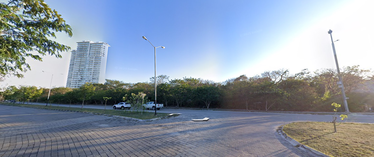 Terreno en venta en Mérida en Altabrisa | Country Towers — foto 4