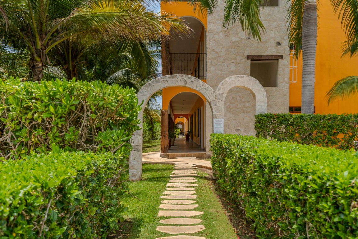 Colonial Style 2BR Condo in El Cielo Playa del Carmen — foto 4