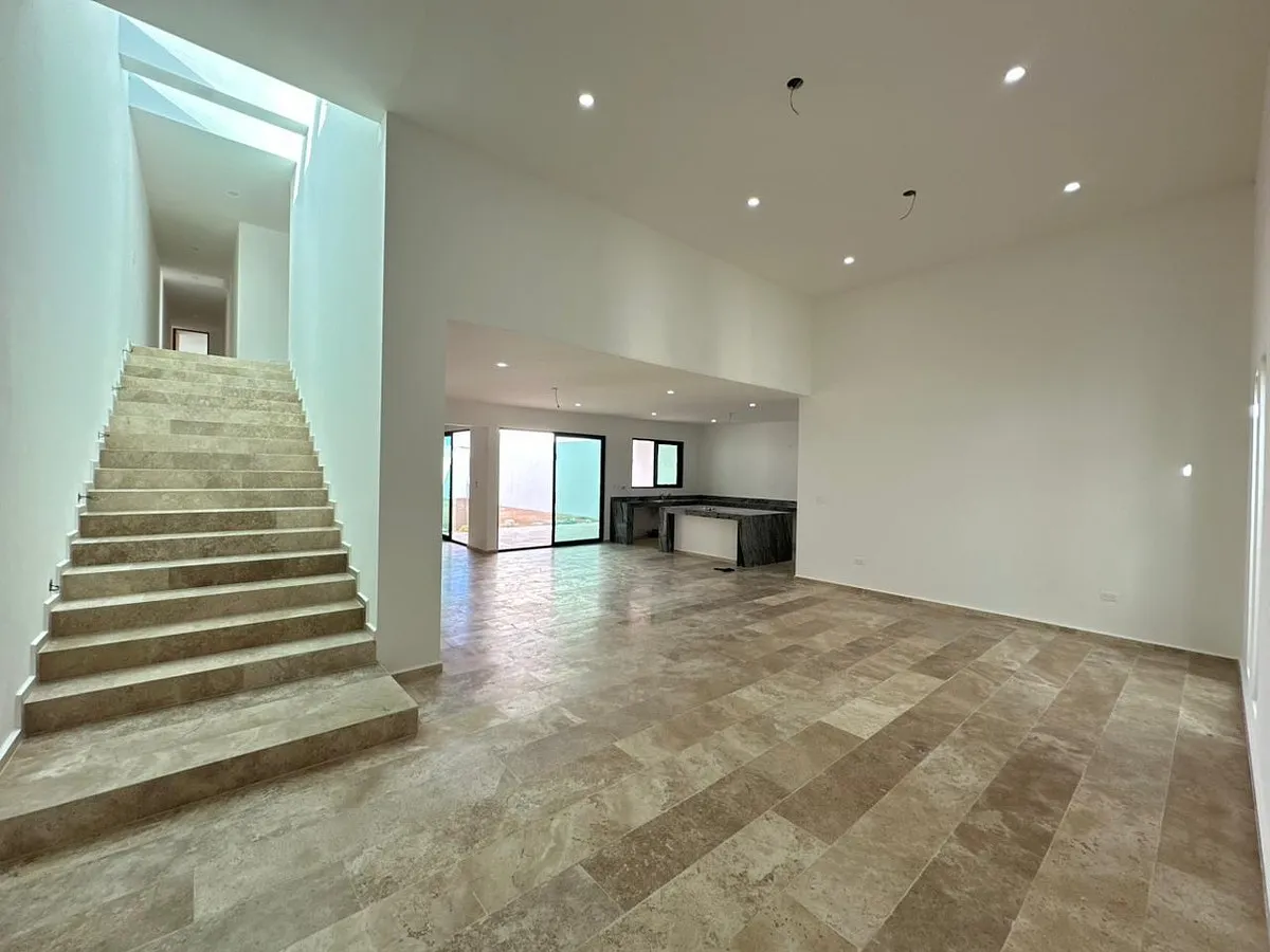 Casa con 4 habitaciones en Dzitya — foto 4