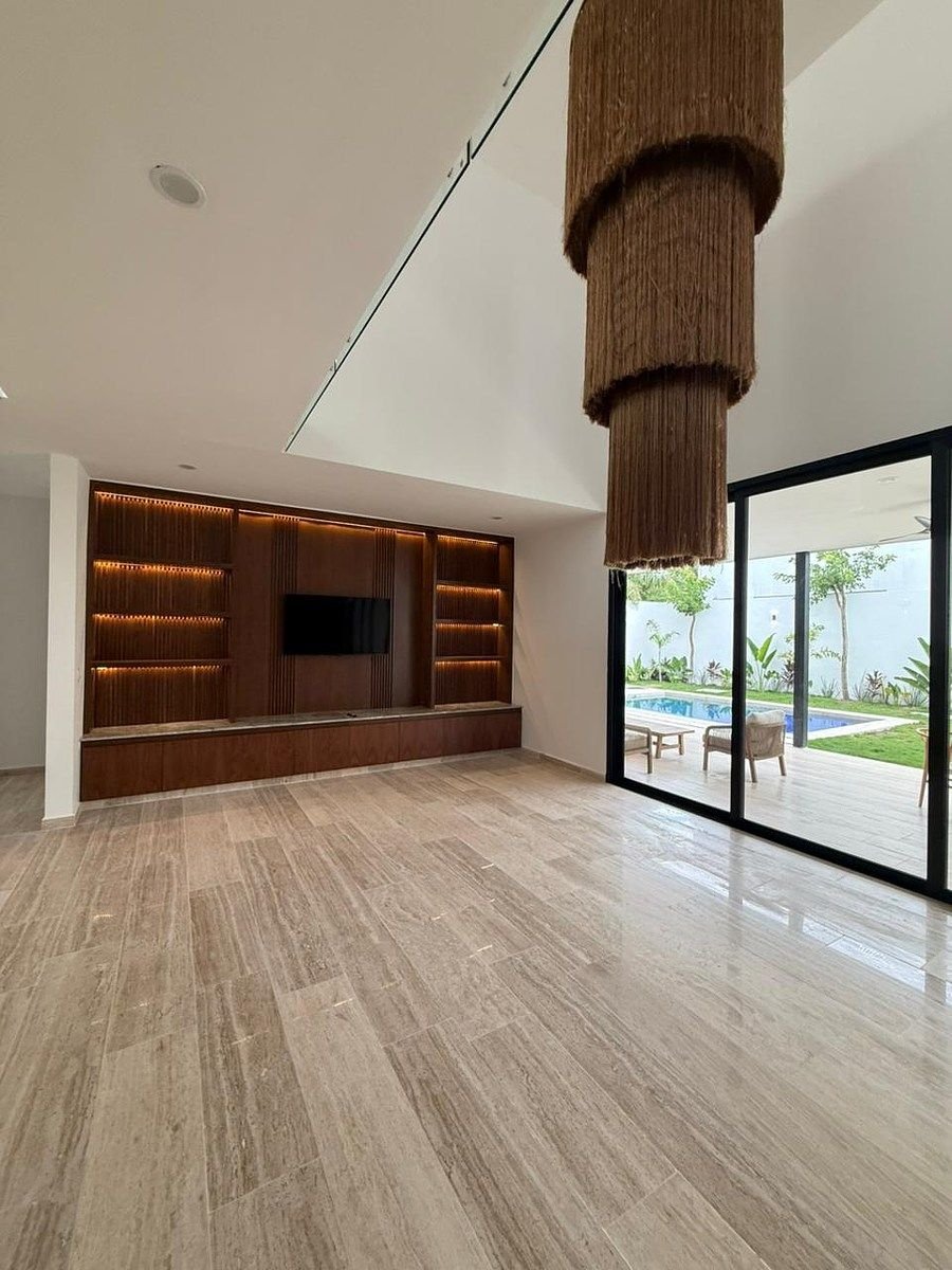 Venta de casa en Xcanatún, Mérida con amenidades de 597 m2 — foto 5