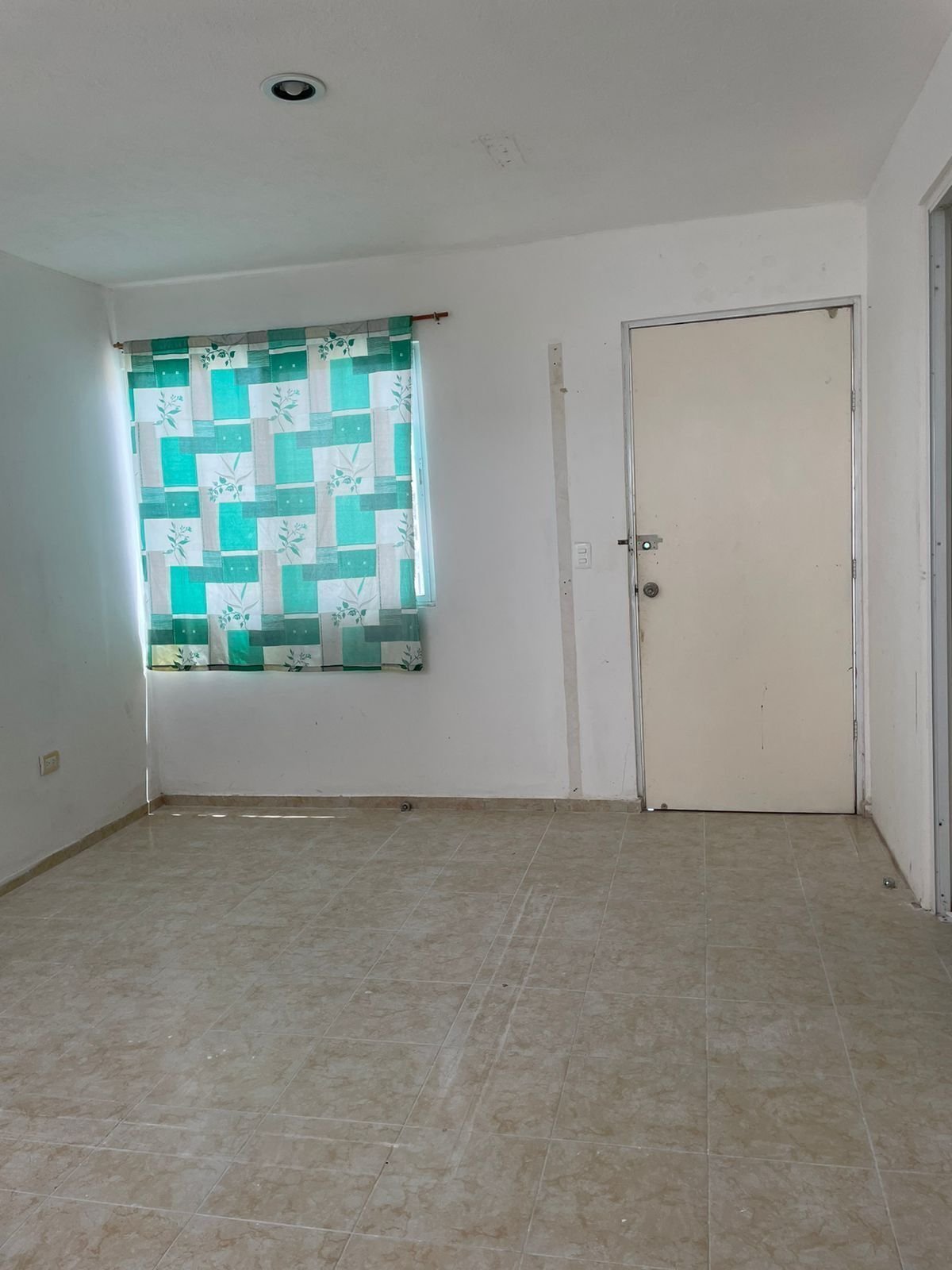 Casa en esquina en renta o venta en Caucel — foto 5